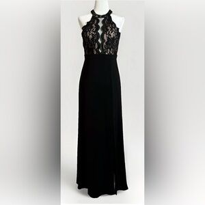 Elegant Black Lace Evening Gown